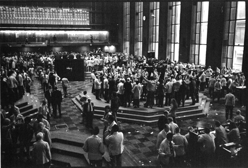 Chicago Board of Trade, 1971, by Pat Arnow