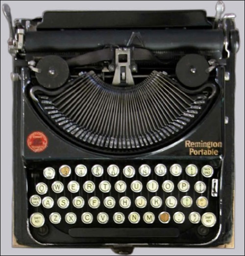 typewriter_jpg.jpg
